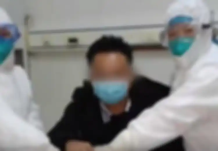 Tiba-tiba Alami Lonjakan Kasus, Filipina Suruh Polisi Cari Warga yang Positif Covid-19 dari Rumah ke Rumah, 'Ada Beberapa Pasien yang Melarikan Diri'