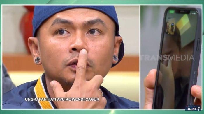 Ayu Natasha menangis melihat perjuangan Wendy Cagur