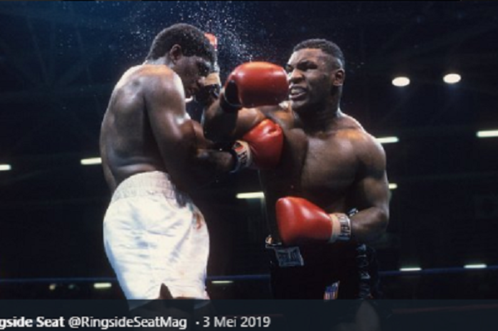 Legenda Tinju, Mike Tyson saat menghempaskan James Tillis pada 3 Mei 1986. 