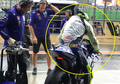 Nggak Nyangka, Jas Hujan Pebalap MotoGP Ternyata Harganya Kayak Sneakers Baru