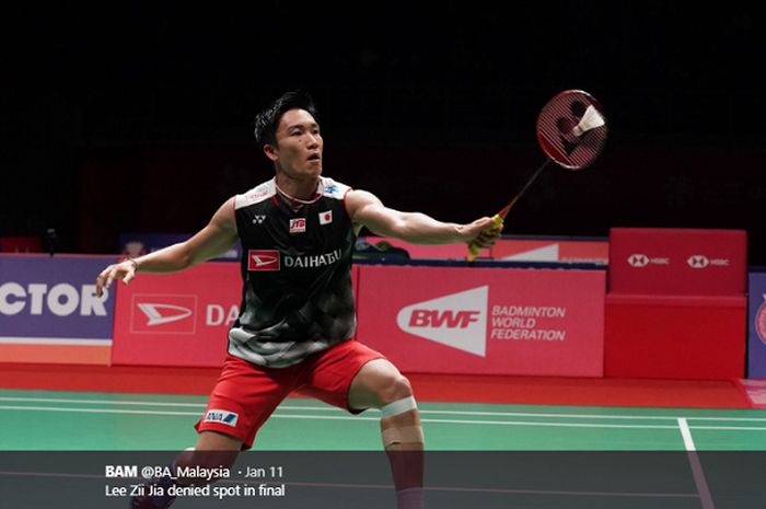 Pemain bulu tangkis Jepang, Kento Momota, saat beraksi di Malaysia Masters 2020.