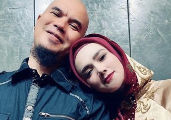 Ngaku Cintanya Seluas Samudera ke sang Suami yang Didapatkannya Secara Tak Halal Gegara Langkahi Maia Estianty, Mulan Jameela Semringah Pamer Dapat Bunga dari Ahmad Dhani di Medsos!