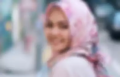 Selama Ini Bungkam, sang Pesohor Akhirnya Buka Suara Soal Keputusanya Melepas Hijab Usai Dinyinyiri Seantero Tanah Air: Aduh Gimana Ya Aku Jelasinnya, Serem...