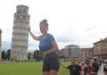 Kocak! 10 Hasil Photobomb Lucu yang Bakal Bikin Kalian Ngakak