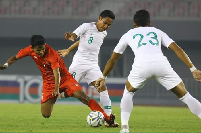 Timnas Myanmar Vs timnas Indonesia di Stadion Mandalarthiri, Mandalay, Myanmar, Senin (25/3/2019).