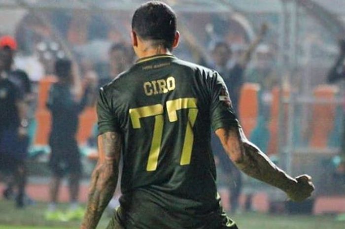 Gelandang asing Tira-Persikabo di Liga 1 2019, Ciro Alves.