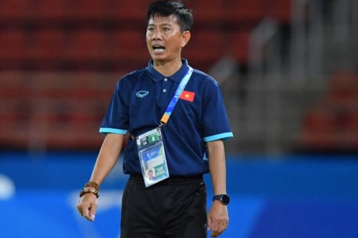 Hoang Anh Tuan ditunjuk menjadi pelatih Timnas U-23 Vietnam di Piala Asia U-23 2024 tanpa bisa menentukan sendiri pemainnya, melainkan dari daftar Philippe Troussier.