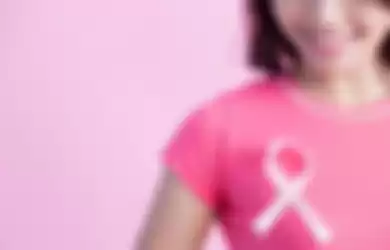 Beli skincare limited edition sekaligus berdonasi untuk membantu mencegah dan menurunkan risiko kanker payudara perempuan Indonesia. 