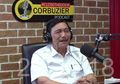 Kayak nggak Ada Takut-takutnya dengan Mantan Jenderal, Deddy Corbuzier Ngakak saat Luhut Panjaitan Salah Tebak Penghasilannya