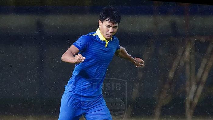 Achmad Jufriyanto saat menjalani latihan bersama Persib Bandung menjelang bergulirnya kompetisi Liga 1 2019.