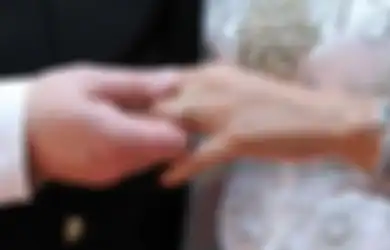 Nekat Gelar Pesta Pernikahan, Satu per Satu Anggota Keluarga di Semarang Ini Positif Covid-19 dan Kritis, Bahkan Ibu dan Adik Pengantin Meninggal