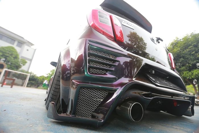 Rear bumper