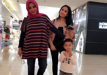 Kontras dengan Rieta Amilia yang Bawa Tas Ratusan Juta Di Rumah Makan, Nagita Slavina Justru Kenakan Baju Ratusan Ribu