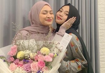 Padahal Cuma Ibu Sambung, Nathalie Holscer Disebut Mirip Putri Delina Gegara Unggahan Ini: 'Cantik Banget'