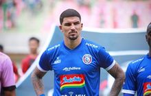 Arthur Cunha Optimistis Arema FC Taklukkan Persebaya di Malang