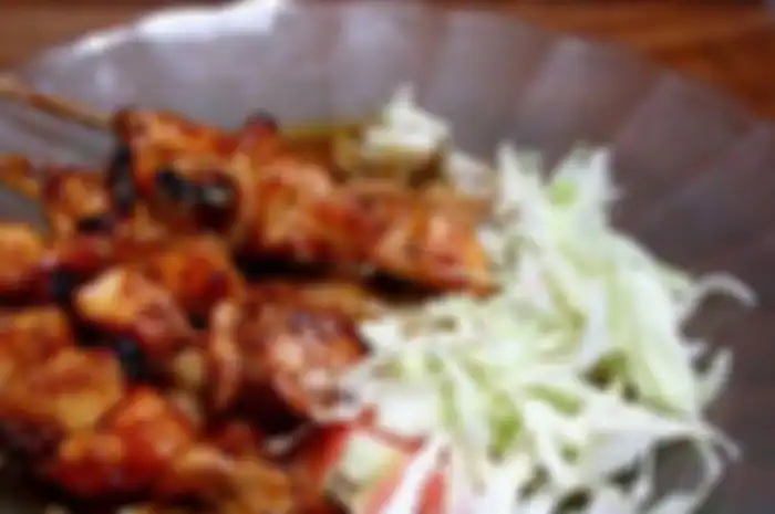 Jika berkunjung ke Gunungkidul, jangan lupa cicipi makanan khasnya, ada soto ayam sampai belalang goreng yang bisa dijadikan pilihan.