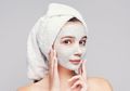 3 Clay Mask Ampuh Menghilangkan Pori-pori Besar dan Komedo di Bawah 50 Ribu Rupiah