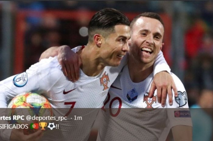 Megabintang timnas Portugal, Cristiano Ronaldo, merayakan gol ke gawang Luksemburg dalam partai terakhir Kualifikasi Piala Eropa 2020.