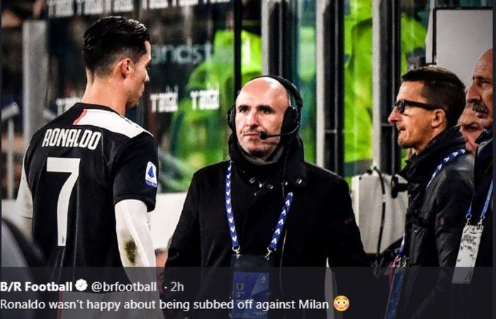 Megabintang Juventus, Cristiano Ronaldo, dalam laga kontra AC Milan di Allianz Stadium, Minggu (10/11/2019).