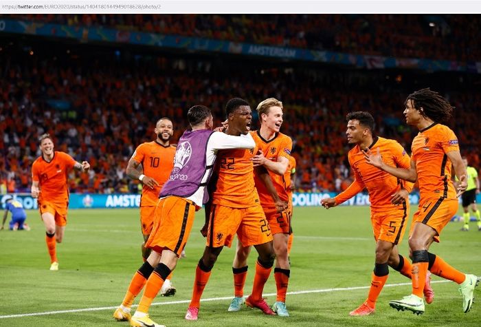 Timnas Belanda meraih kemenangan dalam pertandingan pertamanya di EURO 2020 dengan menaklukkan timnas Ukraina 3-2.