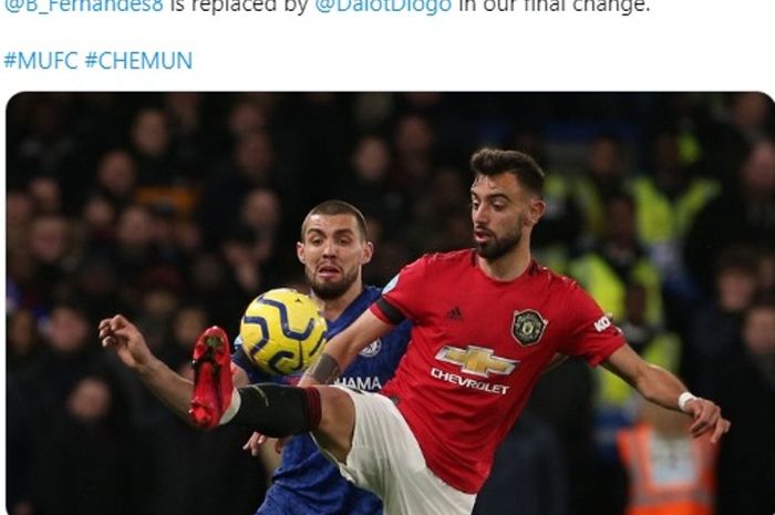 Aksi gelandang Manchester United, Bruno Fernandes, dalam laga kontra Chelsea pada Senin (17/2/2020).