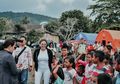 Kunjungi Korban Gempa Ambon, Nikita Mirzani: "Kita Semua Saudara"
