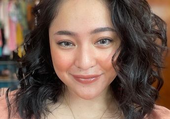 Usianya Sudah Menginjak Kepala 3, Marshanda Pamer Uban yang Ada di Kepalanya hingga Banjir Komentar, Netizen: Cantiknya Nggak Pernah Luntur!