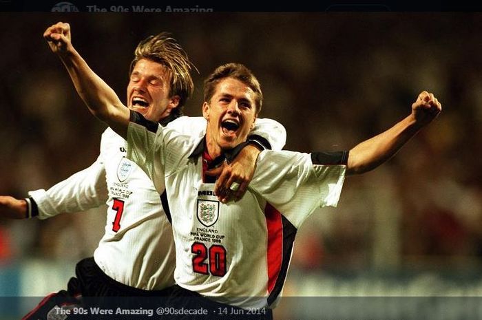 Michael Owen (kanan) dan David Beckham di Piala Dunia 1998.