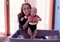Stimulasi Bayi Agar Bisa Duduk dalam 4-9 Bulan Menurut Dokter Reisa