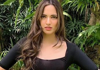 Pamer Tubuh Molek Bak Perawan Ting Ting Pakai Bikini di Pantai, Penampilan Seksi Nia Ramadhani Auto Diserbu Komentar Netizen