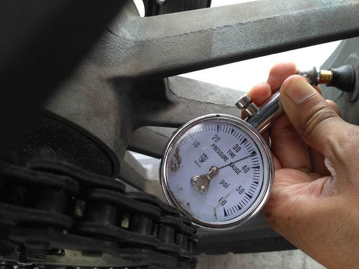 Mitos atau Fakta? Ban Motor Pakai Nitrogen Stabil di Suhu Rendah dan