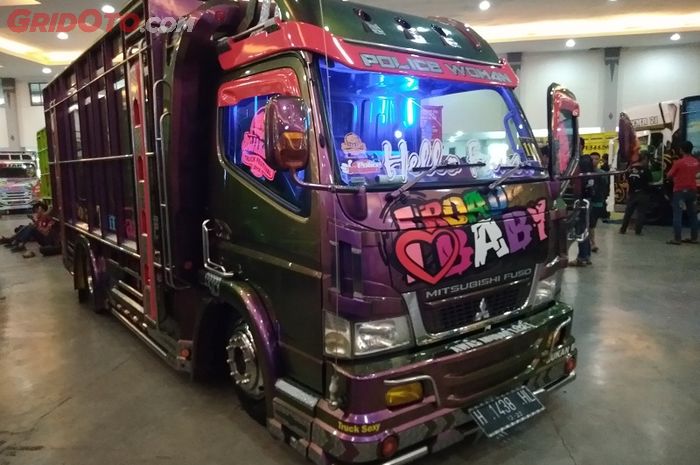  Modifikasi  Truk  Canter BLOG OTOMOTIF KEREN