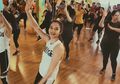 Serunya Putri Marino Ikuti Kelas Zumba, 'Mood Jadi Bagus dan Sehat'
