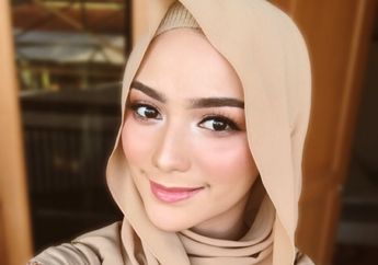 Manisnya 7 Gaya Fashion Citra Kirana saat Mengenakan Hijab. Modis!