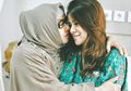 Jarang Terekspos, Intip 4 Pesona Ibunda Olla Ramlan yang Selalu Tampil Bersahaja