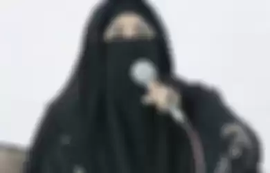 Sang Ibu Dituding Nikah Siri, Akhirnya Putra Mendiang Uje Angkat Suara Perihal Kebenaran Pernikahan Umi Pipik dengan Sunu Matta Band, Fakta Terungkap!