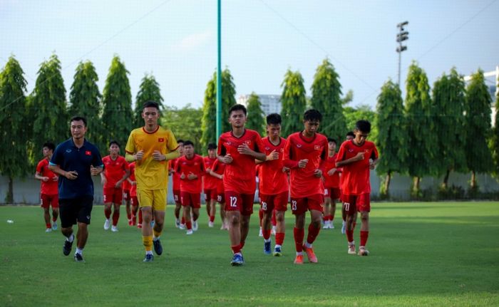 Para pemain Timnas U-16 Vietnam untuk persiapan menuju Piala AFF U-16 2022