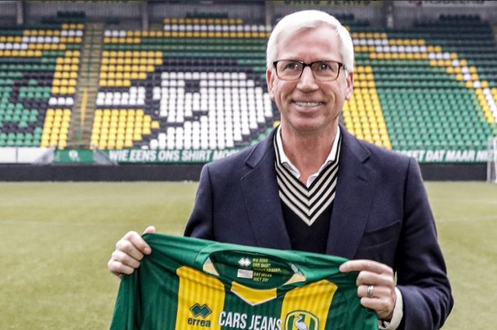 Alan Pardew melatih klub Liga Belanda, Ado den Haag