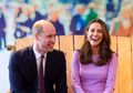 William dan Kate Middleton Pamer Foto Keluarga, Wajah Pangeran Louis Curi Perhatian!