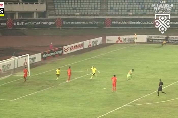 Pemain Malaysia, Faisal Halim selebrasi setelah mencetak gol ke gawang Myanmar, di Stadion Thuwunna Stadium, Yangon, Myanmar, Rabu (21/12/2022).