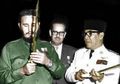 Saat Fidel Castro Mengelus-elus Tongkat Bung Karno Sambil Terperangah, Soekarno: 'Kalau Anda Pegang Ini Akan Keluar Jin'