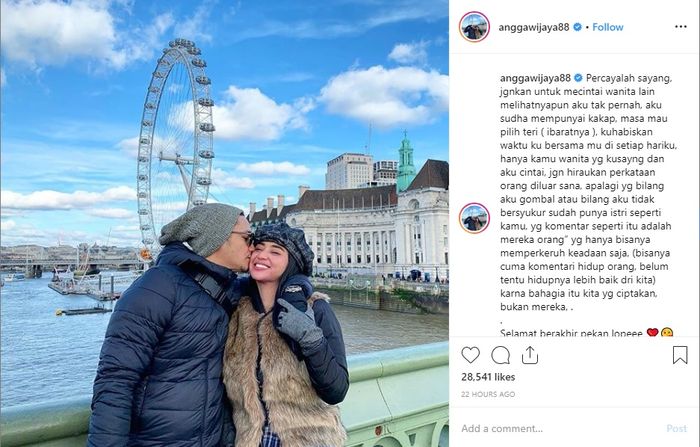 Unggahan Angga Wijaya untuk sang istri