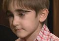 Viral Anak Laki-laki Memiliki Bulu Mata Panjang dan Alis Tebal, Dokter Bilang ini Penyebabnya!