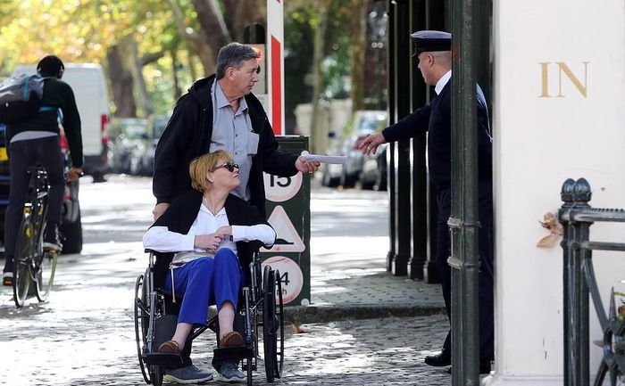 Drama Kakak Dan Adik Kakak Tiri Meghan Markle Dilarang Masuk Ke Istana Semua Halaman Intisari