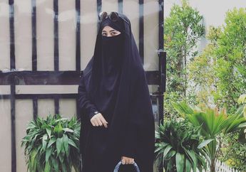Dikenal Penyabar dan Tak Pernah Marah, Umi Pipik Pernah Dibuat Berang Gara-gara Kelakuan Wanita ini Sampai Tak Ragu Memberikan Sindiran Pedas