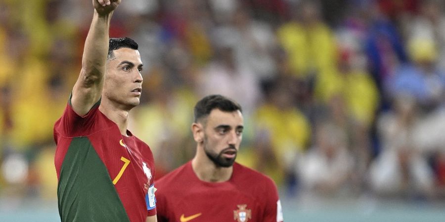 Bruno Fernandes Bela Cristiano Ronaldo yang Dituding Ngambek Lagi Usai Dicadangkan Pelatih Portugal Saat Lawan Swiss