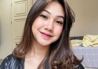 5 Gaya Hits Pacar Arbani Yasiz, Raissa Ramadhani Pakai Outfit Hitam!