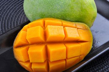 Cara Mencegah Dehidrasi Selama Puasa, Bisa Konsumsi 8 Makanan Ini