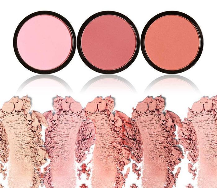 Tips Cantik Lebaran 2019 : Tips Makeup untuk Kulit Sawo Matang - Pemilihan blush on