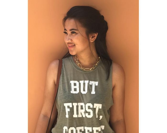 Wajah Ami Gumelar saat tak mengenakan riasan tebal